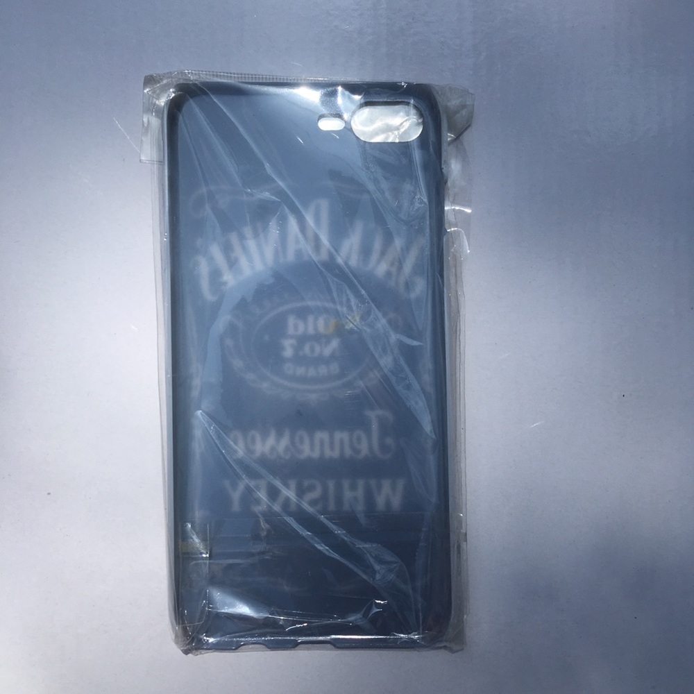 Jack Daniel's glowing phone case - Picture 4 of 4